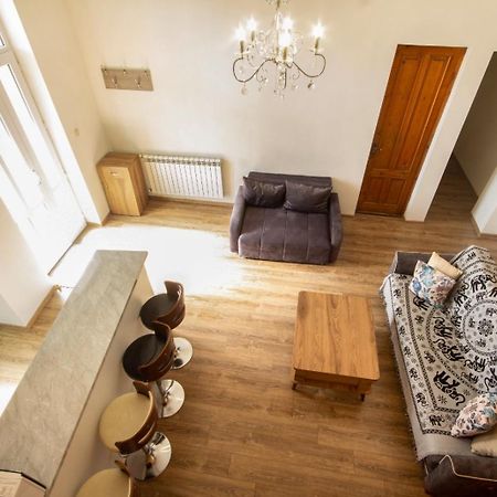 Center Apartment 3 Rooms تبليسي المظهر الخارجي الصورة